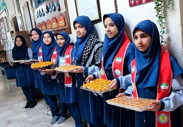 مراسم شهادت حضرت فاطمه (س) در دبستان شاهد کوثر ناحیه ۵ 