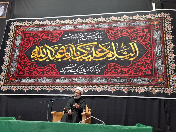 مراسم شیرخوارگان حسینی در تکیه ابوالفضلی روستای دهنو 