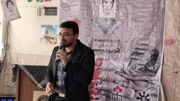 برگزاری یادواره شهید در دبیرستان دوره دوم شهید بهشتی سمنان 