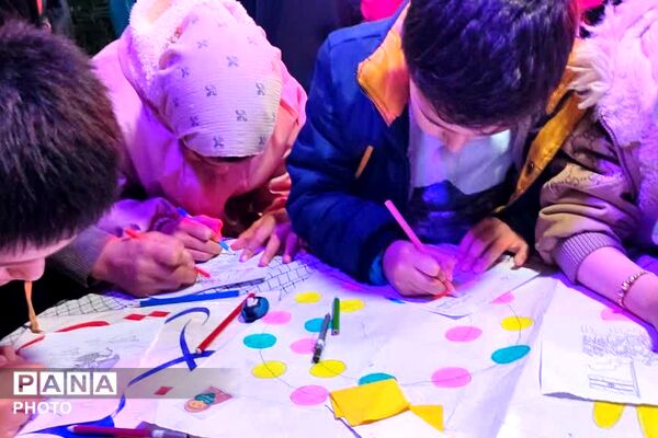 برپایی موکب «سلام شهید» به همت حوزه ۵۰۲ بسیج دانش آموزی ناحیه دو شهرری 