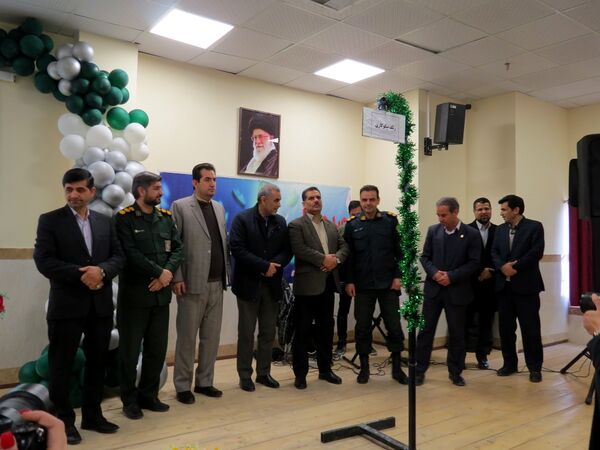 نواختن زنگ جشن نیکوکاری در دبستان امام خمینی(ره) بجنورد