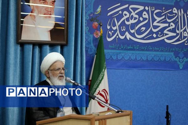 دیدار تشکل‌های دانش‌آموزی یزد با نماینده ولی‌فقیه در یزد