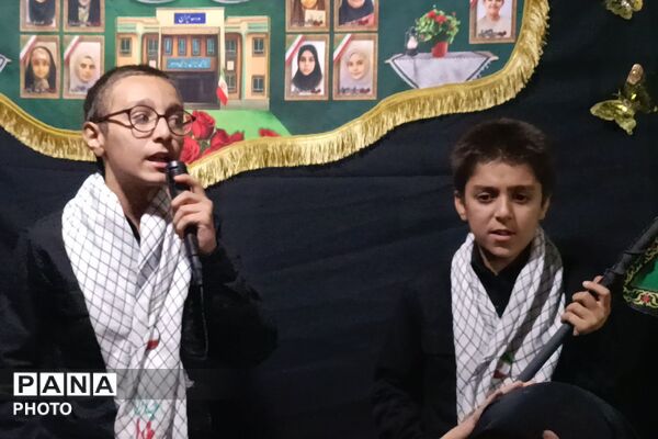 ریحانه‌های جانفدا خدمت به مهمانان امام حسین(ع) را آغاز کردند