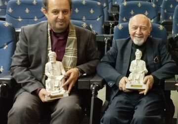 جایزه نشان فردوسی برای استادان برتر زبان و ادب فارسی معاونت صدا