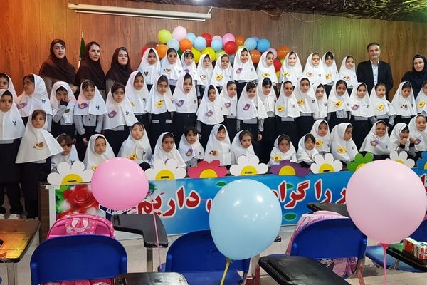 جشن شکوفه‌های دبستان دخترانه سما شیروان 