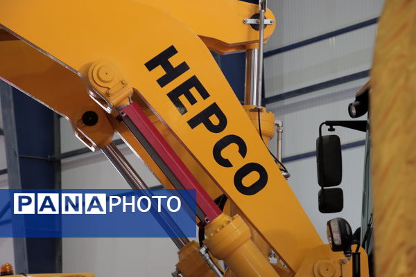 هفدهمین نمایشگاه بین‌المللی سنگ ایران در شهر نیم ور افتتاح شد