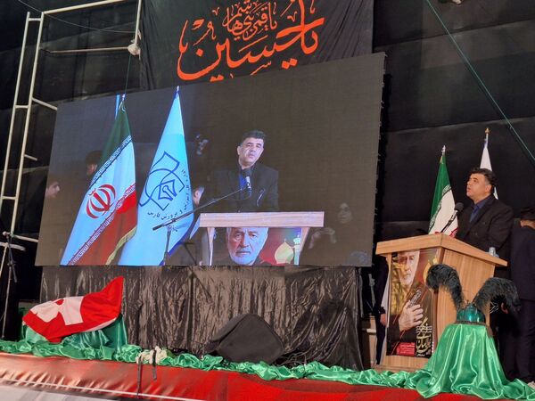 پیر غلامانی از جنس تعلیم و تربیت