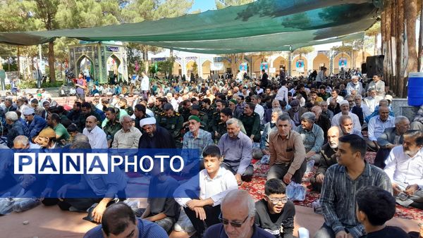 نماز جمعه در جوار شهدای بهشت فضل نیشابور 