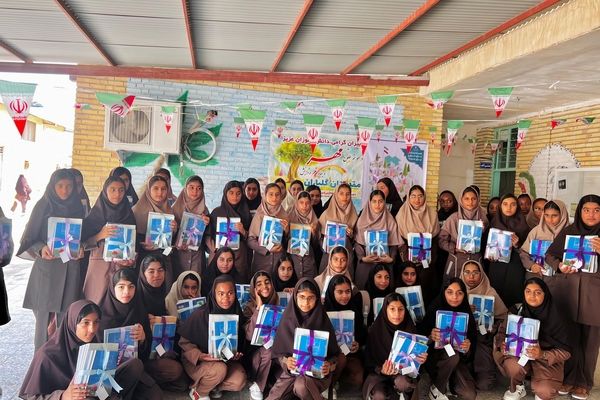 «جشن جوانه‌ها» ویژه دانش‌آموزان پایه هفتم در سیریک