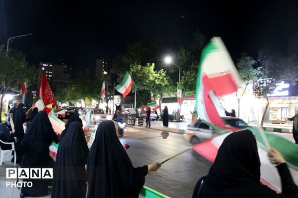  موکب نوجوانان مبارز در بلوار شهید قرنی مشهد