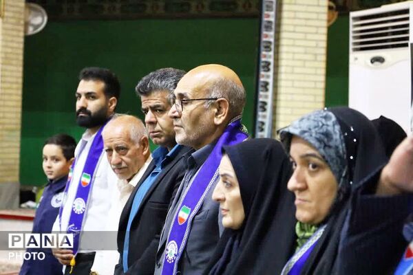 جشن بیست‌وهفتمین سالگرد تاسیس سازمان دانش آموزی توسط پیشتازان یزدی