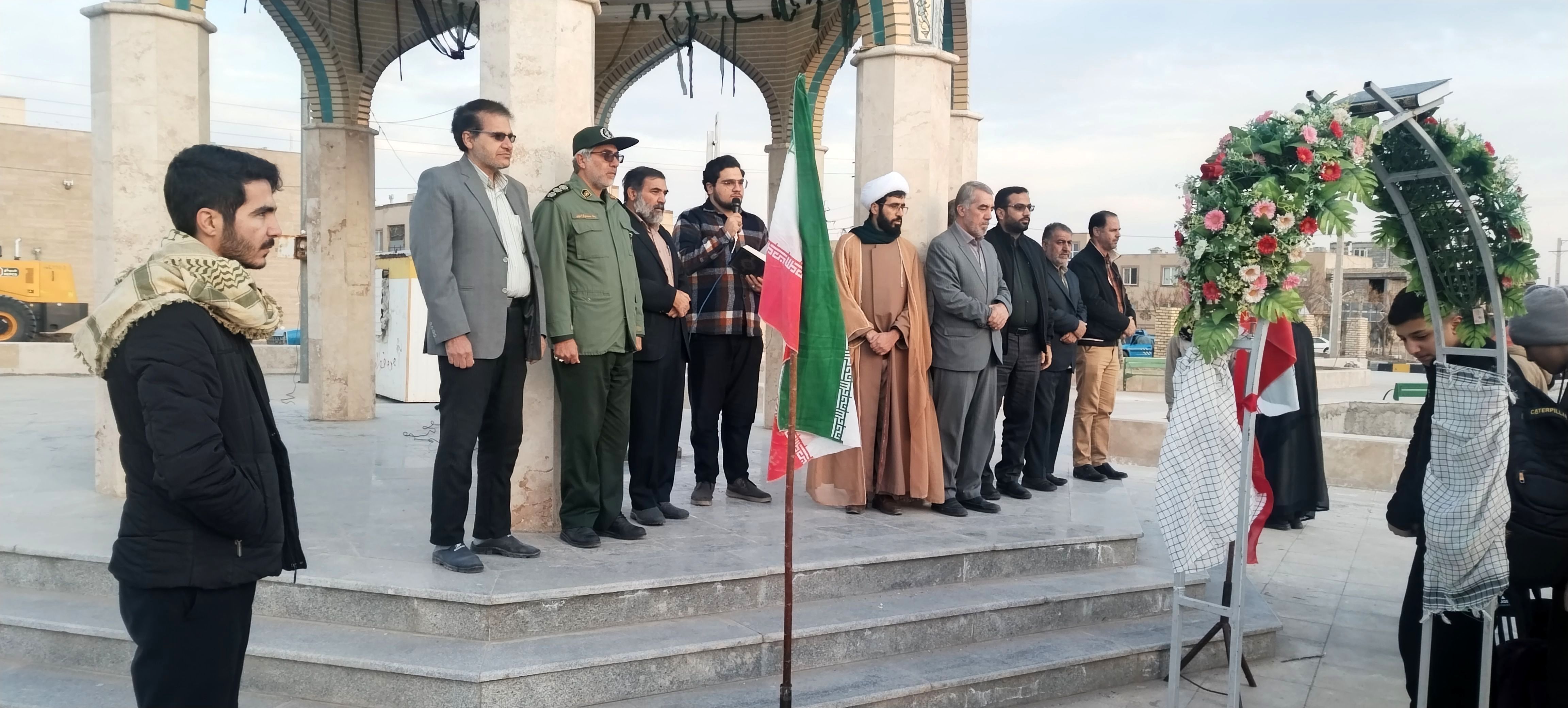 اعزام کاروان راهیان نور پسران دانش‌آموز شهرستان جعفرآباد قم

