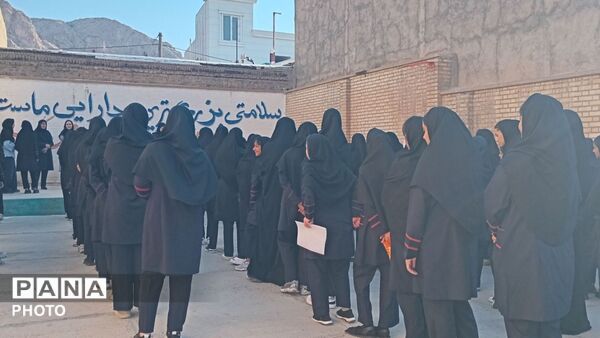 مانور بازگشایی در مدرسه مکتب الزهرا معمولان