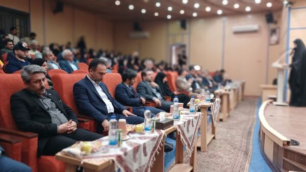 برگزاری اختتامیه کارسوق کشوری لیزر وفوتونیک در مرکز آموزش عالی امام خمینی(ره) محمدشهر کرج 