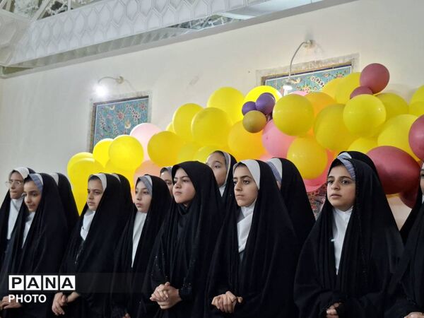 جشن پایان تحصیلی دانش‌آموزان ششم مدرسه شاهد پوررضایی