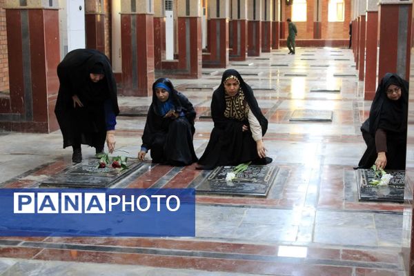 آیین غبارروبی گلزار مطهر شهدای گچساران