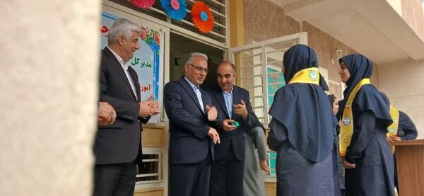 مدیرکل آموزش و پرورش گلستان در جمع دانش‌آموزان گالیکش