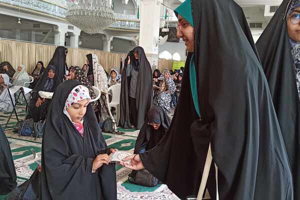 جمعه‌ای به رنگ ایمان؛ مسجد جامع لبریز از عطوفت و معنویت