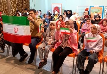 «پرواز تا ثریا»