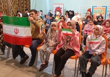 «پرواز تا ثریا»