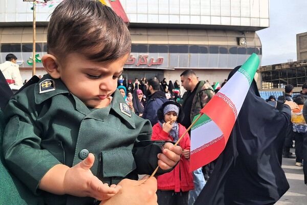 تجدید میثاق ملت با آرمان‌های انقلاب در ۲۲ بهمن