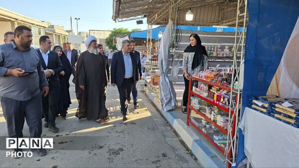 افتتاح رسمی نمایشگاه پاییزه در شهرستان ساوجبلاغ