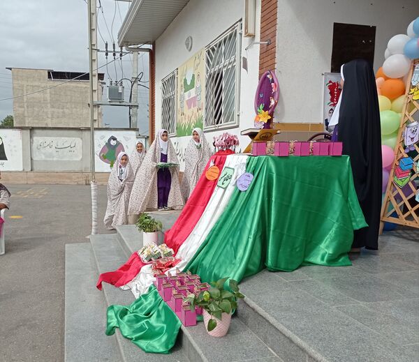 جشن شکوفه‌ها در گلوگاه 