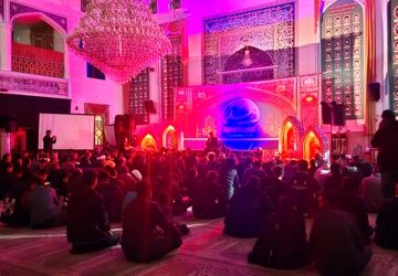 شبی در اوج بندگی