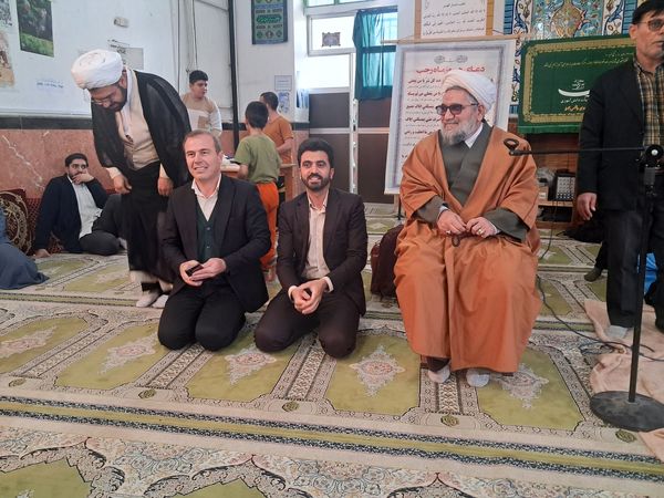 مراسم اعتکاف پسران در مسجد موسی بن جعفر آشخانه 