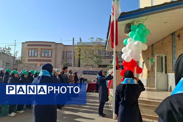 مدرسه امیر المومنین ورامین میزبان انتخابات متمرکز شورای دانش آموزی