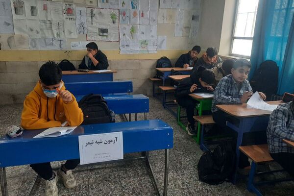 آزمون شبه‌تیمز؛ سنجش سطح علمی دانش‌آموزان فیروزکوه در مقایسه با استانداردهای جهانی