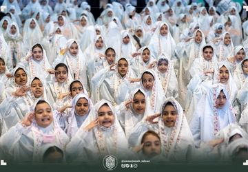 جشن تکلیف دانش‌آموزان دختر پایه سوم منطقه 14 تهران