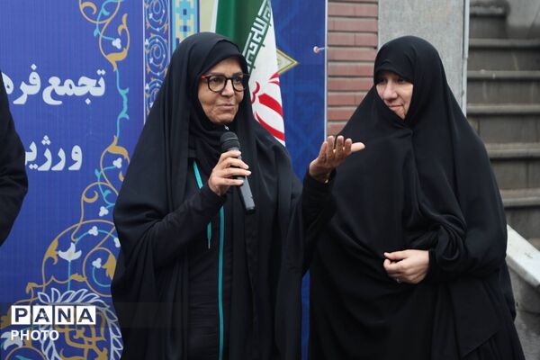 مدرسه بی‌پناه، دانش‌آموز بی‌گناه