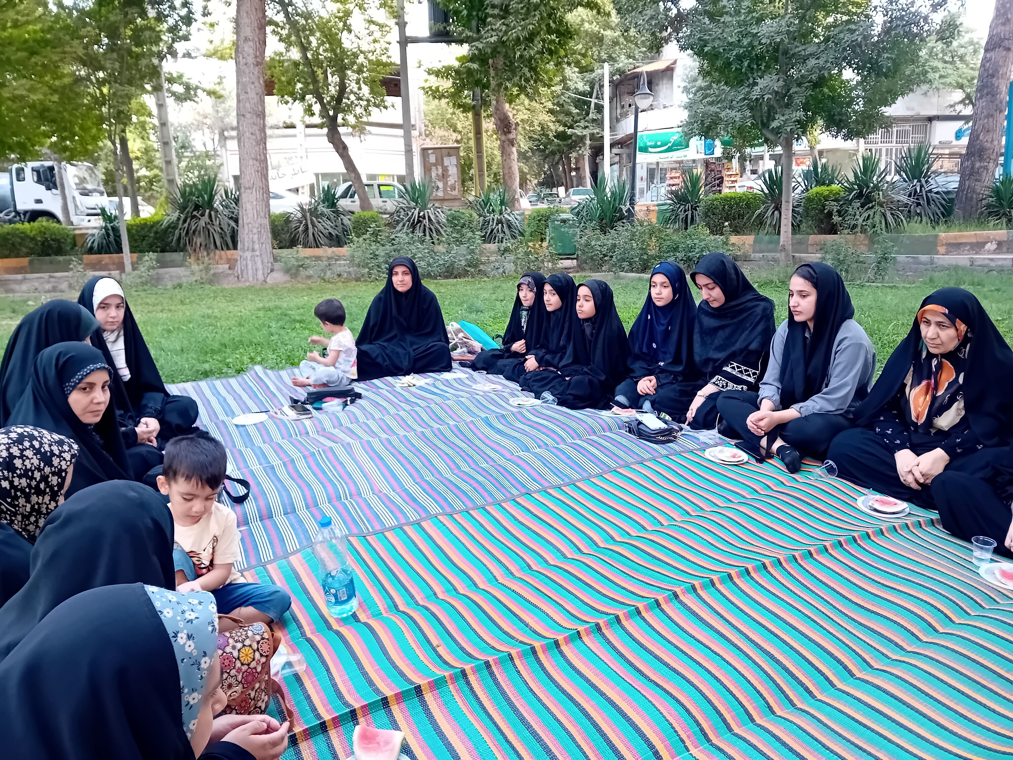 نشست و کرسی آزاد اندیشی با موضوع عفاف و حجاب در سملقان