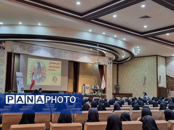 همایش آشنایی با مبانی هوش مصنوعی دانش‌آموزان شهرستان تربت حیدریه 
