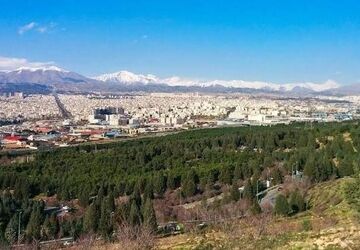 کاشت بیش از ۳۳ هزار نهال به نام امام علی(ع) و سردار سلیمانی در بوستان سرخه‌حصار