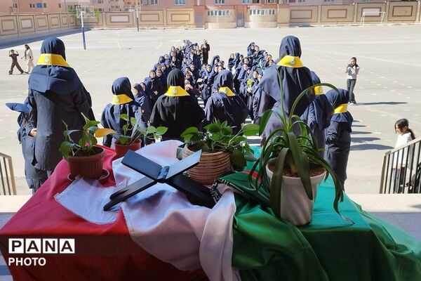  جشن جوانه ها در دبیرستان دخترانه طهورا