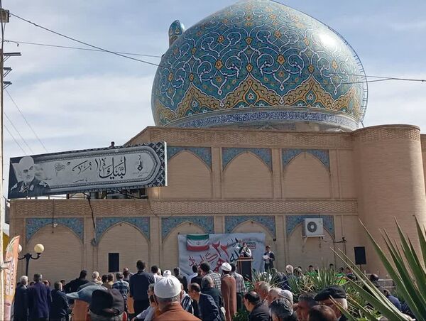 راهپیمایی 22 بهمن در لارستان 