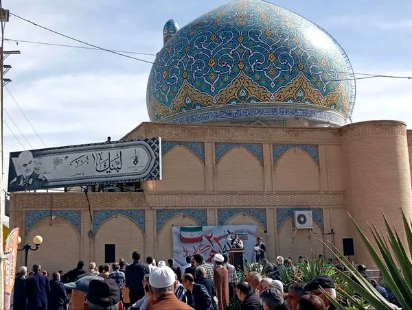 راهپیمایی 22 بهمن در لارستان 