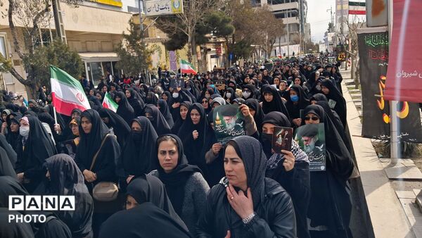 امروز شیروان در سوگ ۳شهید جنگ تحمیلی نشست
