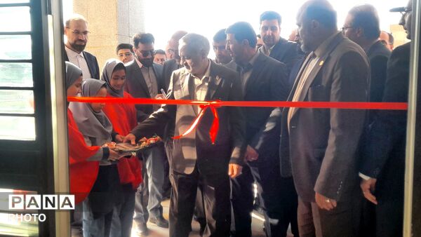 افتتاح کانون شهید سلیمانی و کلنگ‌زنی نمازخانه مدرسه معلم در اسدآباد