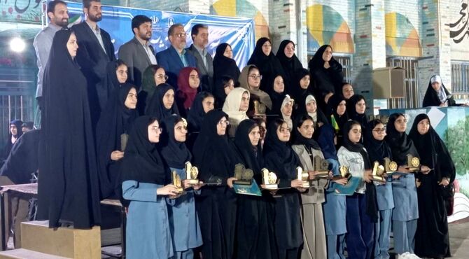 از کلاس تا صحنه؛ هنرمندان نوجوان یزدی افتخار آفریدند