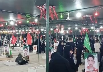 آیین معنوی «شام غریبان» حسینی در مدرسه شجره طیبه میناب