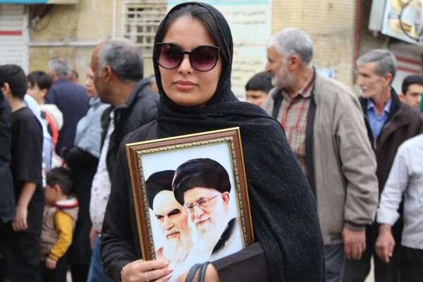  راهپیمایی تاریخی و باشکوه 22 بهمن با حضور مردم ولایتمدار شهرستان نیشابور