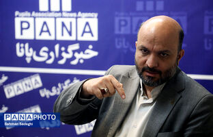 کسب رتبه در جشنواره ملی تجلیل از پژوهشگران گواه روشنی بر توجه نوسازی مدارس به توسعه مبتنی بر دانش و پژوهش است