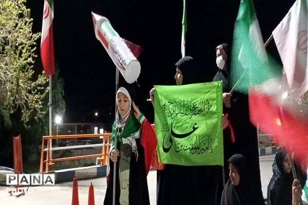 گذری بر رژه خودرویی در شهر دارالسادات بار نیشابور 