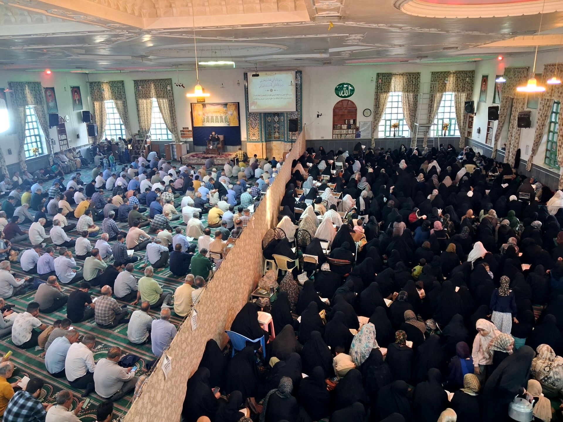عرفه روز طلب بخشایش و تجدید پیمان با خداوند 