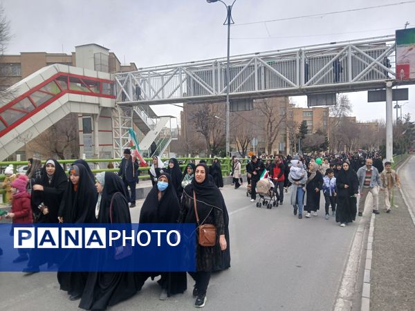 یوم الله ۲۲بهمن در همدان