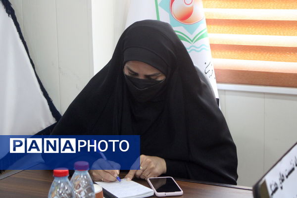 سلسله نشست‌های هفتگی افق تربیت شهرستان کنگان