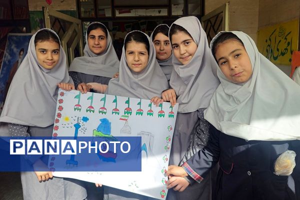 جشن انقلاب در ناحیه دو شهرری با حضور معاون پرورشی و فرهنگی شهرستانهای استان تهران 